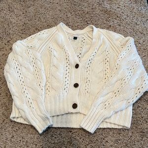 Women’s Universal Thread Cropped ivory cable knit cardigan sweater size XS